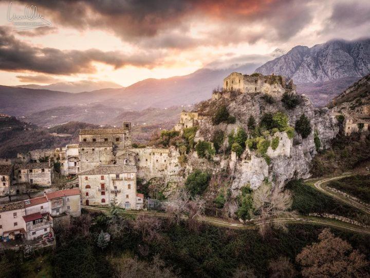 Residenza Vallefiorita Aparthotel Rocchetta a Volturno Esterno foto