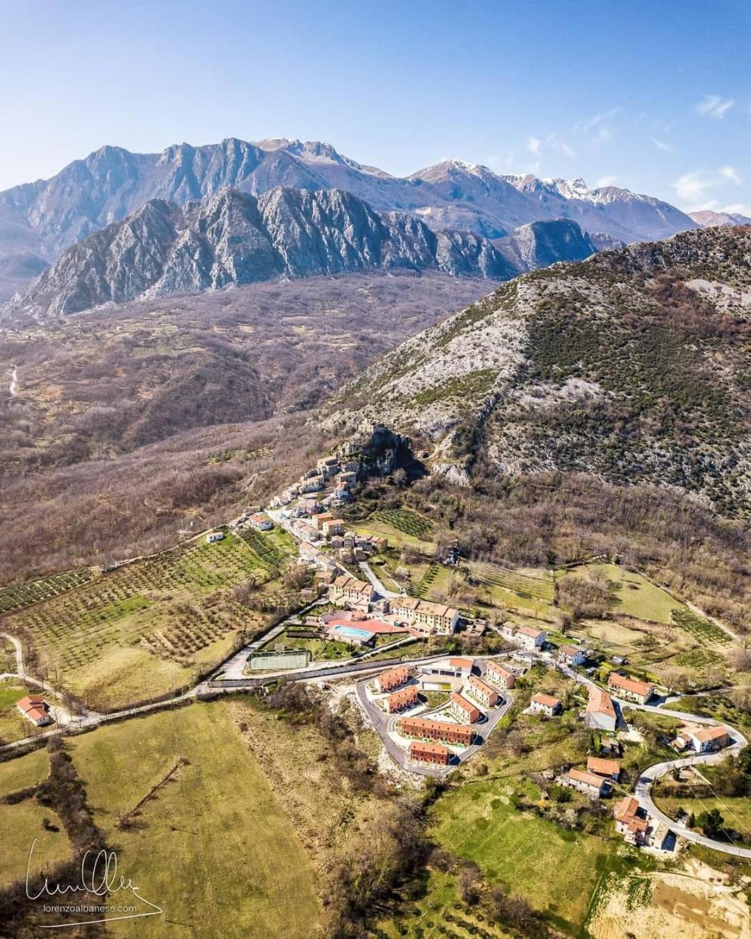 Residenza Vallefiorita Aparthotel Rocchetta a Volturno Esterno foto